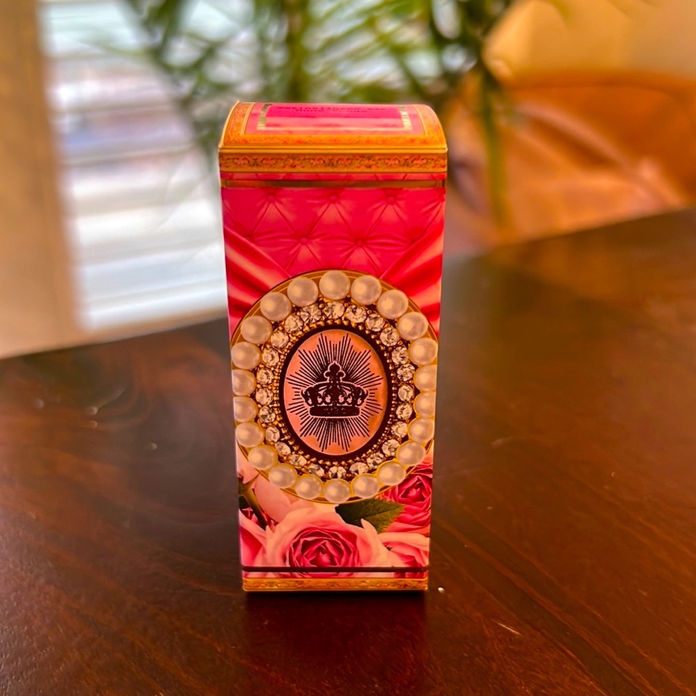 New Pat McGrath Labs SatinAllure 649 Nude Venus Lipstick 💋💄